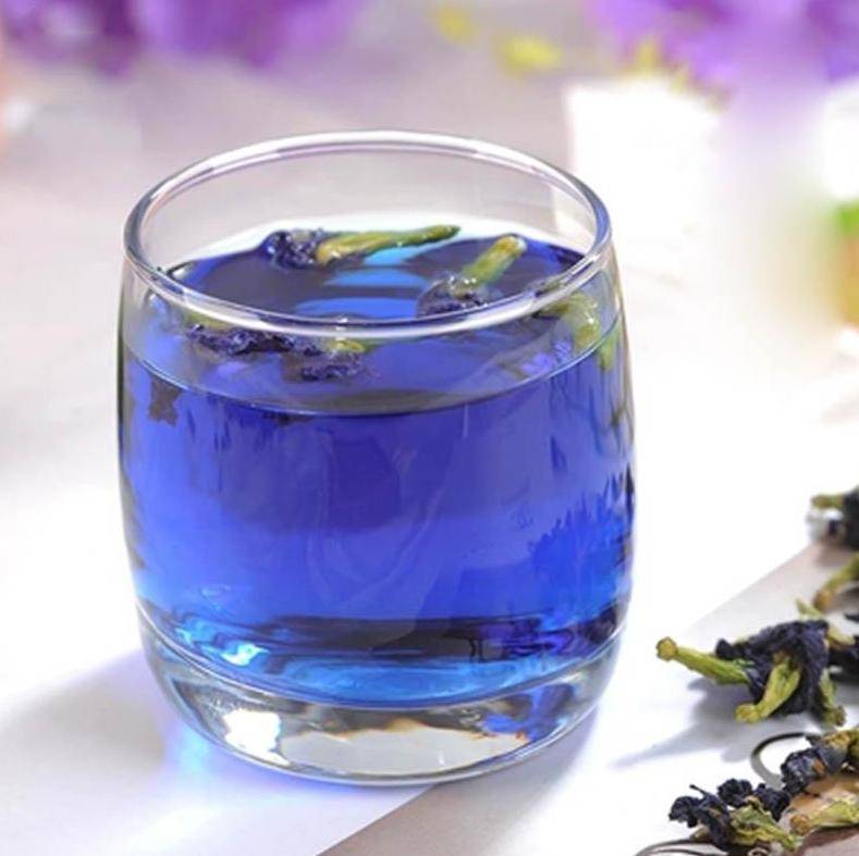 Trà pha từ hoa đậu biếc khô