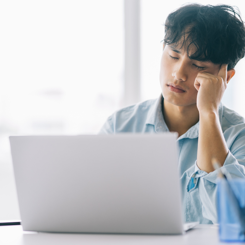 "Áp lực công sở" không là chuyện của riêng ai 