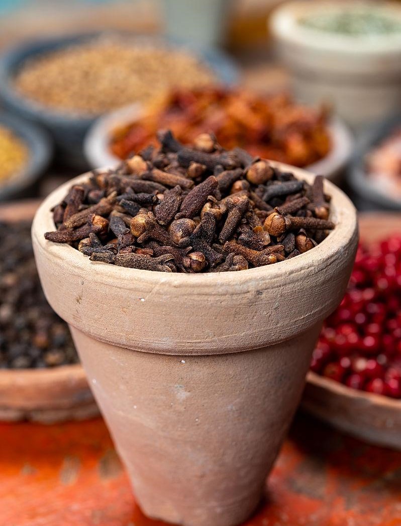 Lựa chọn thời điểm uống trà nụ đinh hương tốt nhất