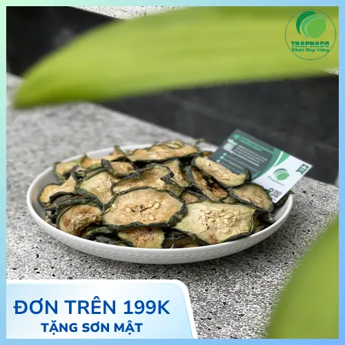 Sơ chế bí đao trước khi sấy lạnh tại THAPHACO