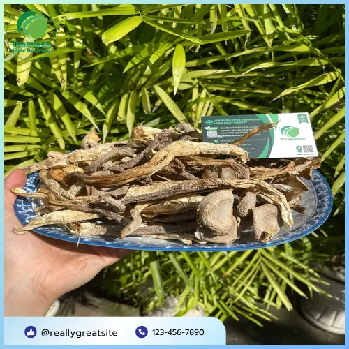 Nấm lộc nhung khô được cắt lát tiện lợi cho việc chế biến